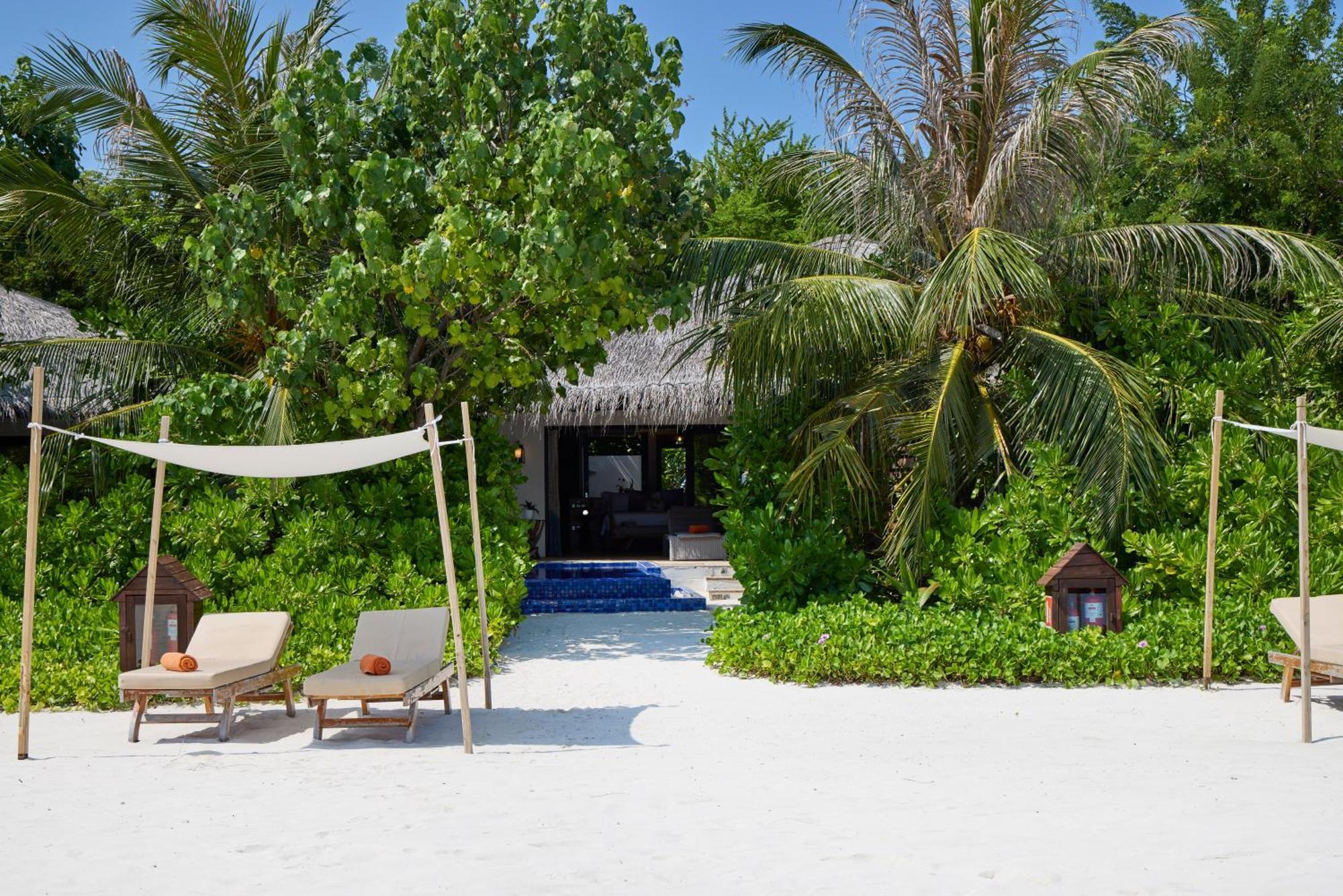 Hotel Grand Park Kodhipparu Maldives Baros Island Exterior foto