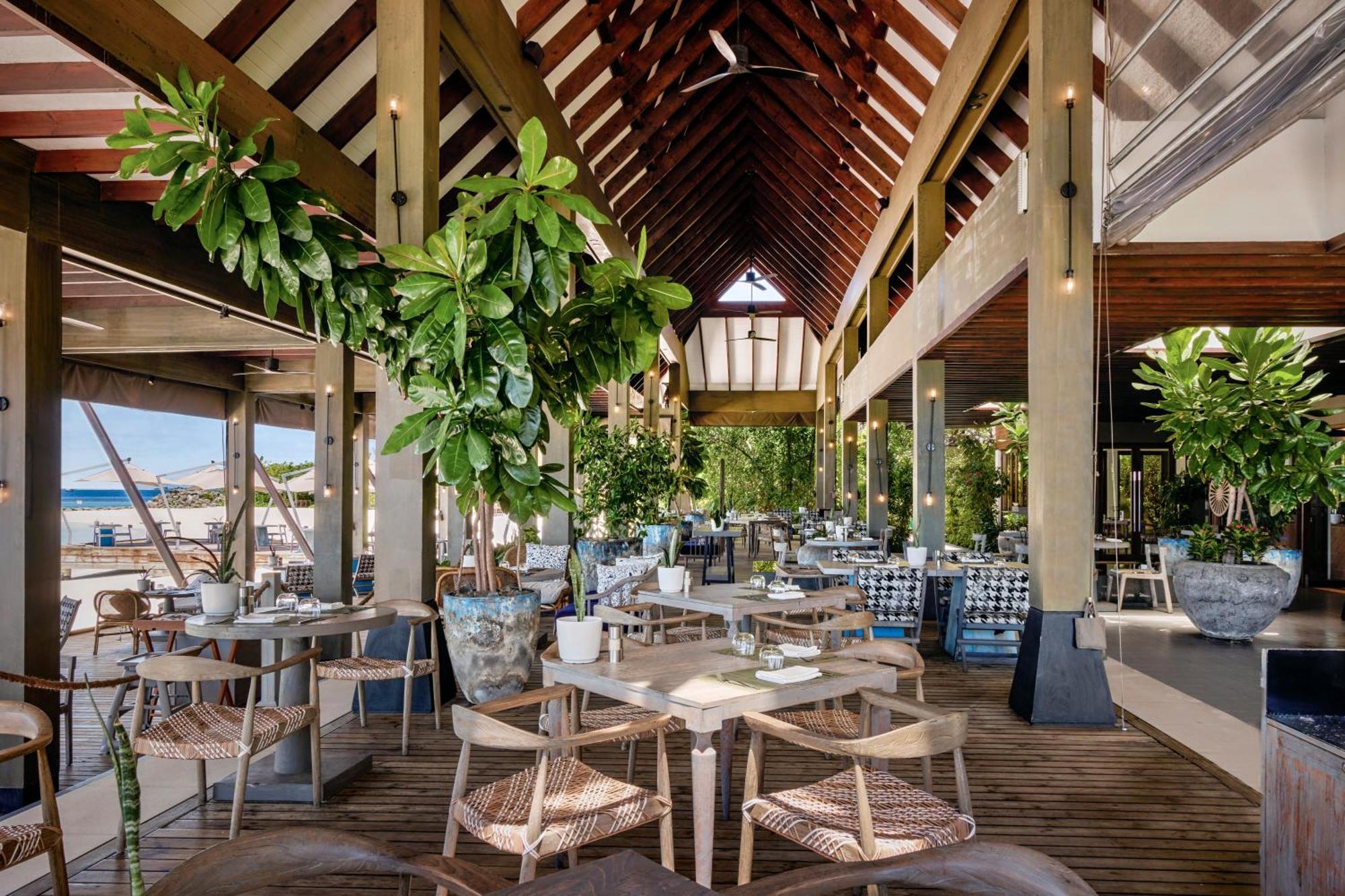 Hotel Grand Park Kodhipparu Maldives Baros Island Exterior foto