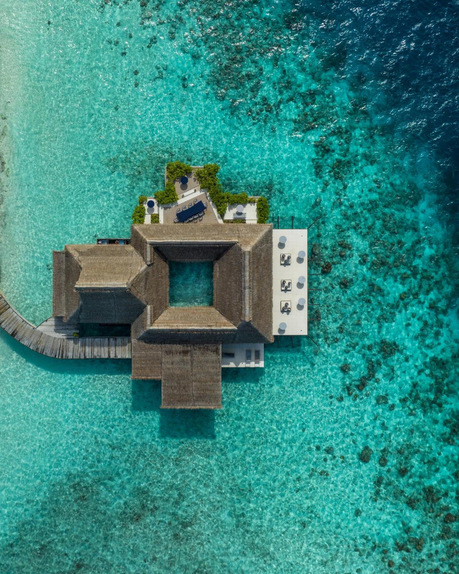 Hotel Grand Park Kodhipparu Maldives Baros Island Exterior foto